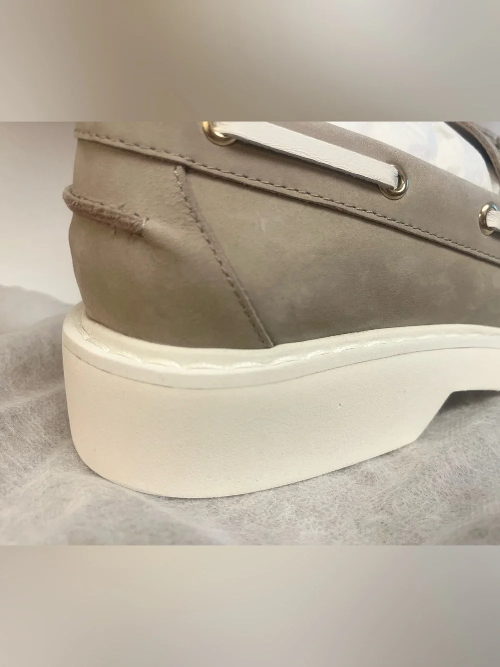 CECELIA NEW YORK REEDY DUNE LEATHER LOAFERS SIZE 10